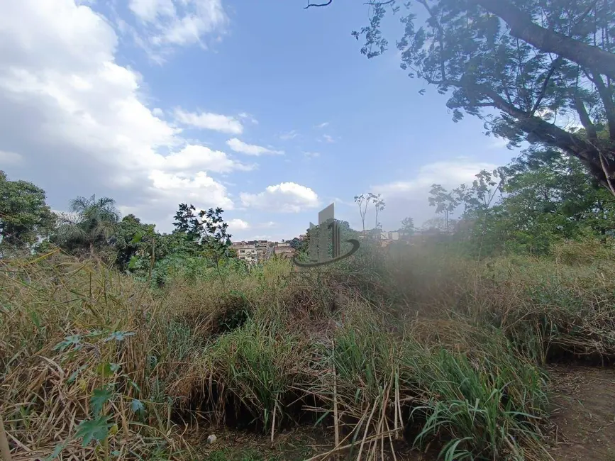 Foto 1 de Terreno / Lote à venda, 3325m2 em Retiro, Volta Redonda - RJ