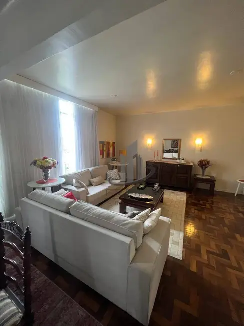 Apartamento com 3 quartos à venda, 194m2 em Vila Santa Cecília, Volta Redonda - RJ - imagem 3 Foto 3 de Apartamento com 3 quartos à venda, 194m2 em Vila Santa Cecília, Volta Redonda - RJ