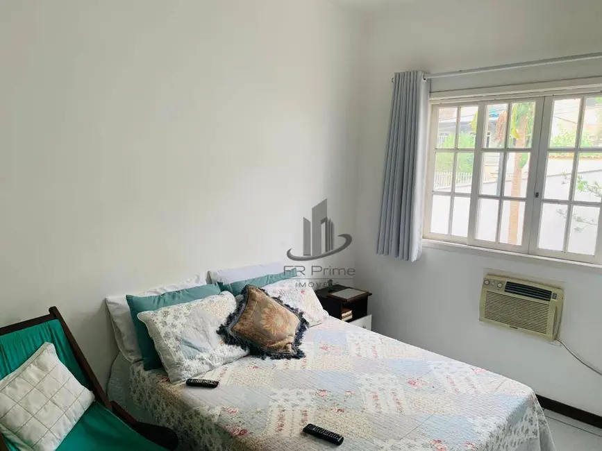 Casa com 5 quartos à venda, 501m2 em Jardim Amália, Volta Redonda - RJ - imagem 5 Foto 5 de Casa com 5 quartos à venda, 501m2 em Jardim Amália, Volta Redonda - RJ