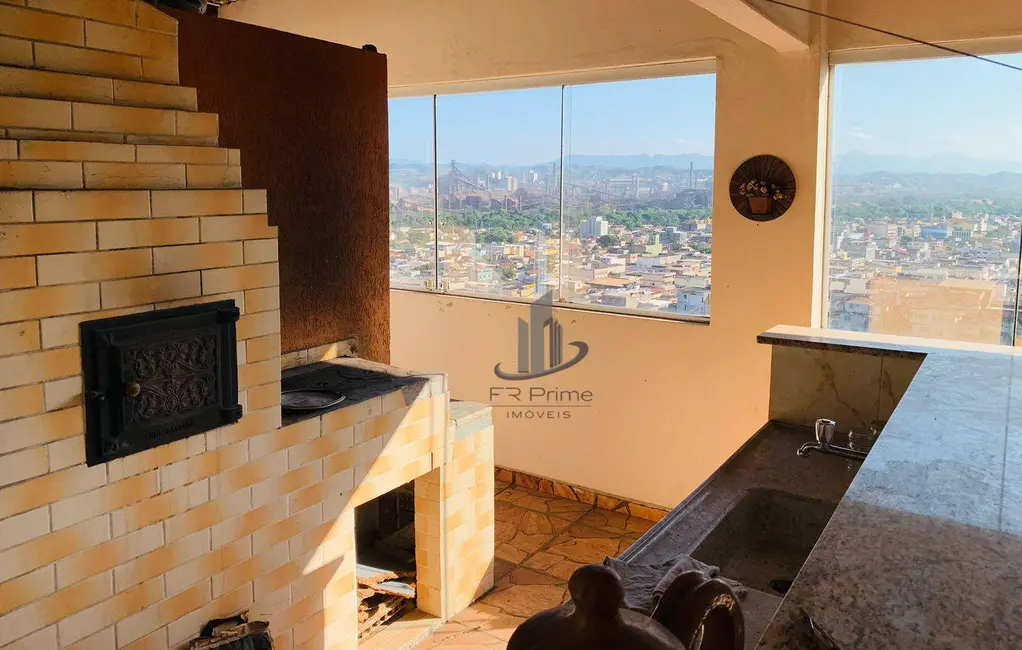 Casa com 2 quartos à venda, 387m2 em Retiro, Volta Redonda - RJ - imagem 6 Foto 6 de Casa com 2 quartos à venda, 387m2 em Retiro, Volta Redonda - RJ