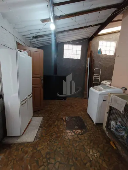 Casa com 3 quartos à venda, 89m2 em Vila Santa Cecília, Volta Redonda - RJ - imagem 7 Foto 7 de Casa com 3 quartos à venda, 89m2 em Vila Santa Cecília, Volta Redonda - RJ