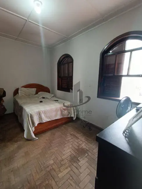 Casa com 3 quartos à venda, 89m2 em Vila Santa Cecília, Volta Redonda - RJ - imagem 6 Foto 6 de Casa com 3 quartos à venda, 89m2 em Vila Santa Cecília, Volta Redonda - RJ
