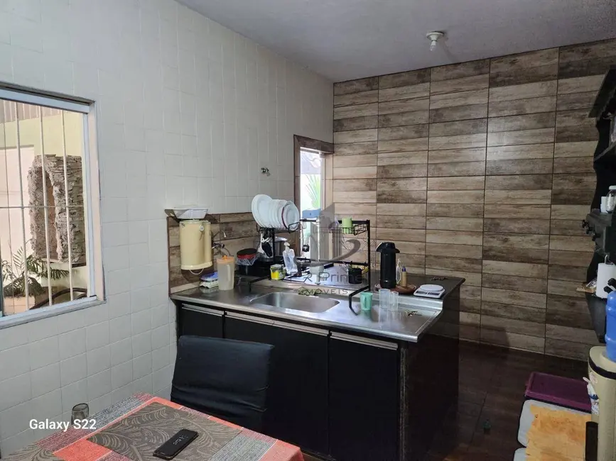 Casa com 4 quartos à venda, 360m2 em São João Batista, Volta Redonda - RJ - imagem 8 Foto 8 de Casa com 4 quartos à venda, 360m2 em São João Batista, Volta Redonda - RJ