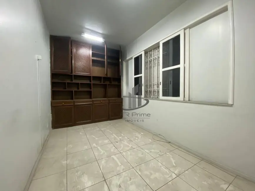 Casa com 5 quartos à venda, 420m2 em Niterói, Volta Redonda - RJ - imagem 3 Foto 3 de Casa com 5 quartos à venda, 420m2 em Niterói, Volta Redonda - RJ