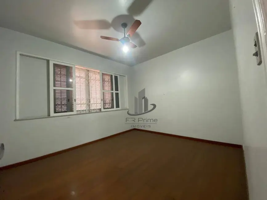 Foto 2 de Casa com 5 quartos à venda, 420m2 em Niterói, Volta Redonda - RJ