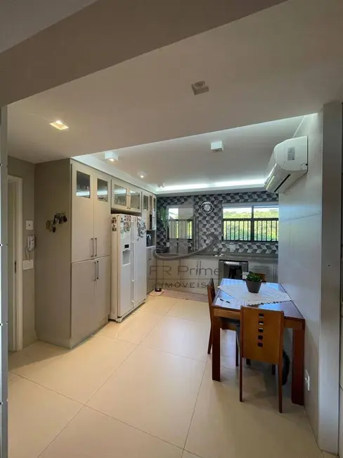 Cobertura com 3 quartos à venda, 316m2 em Vila Santa Cecília, Volta Redonda - RJ - imagem 3 Foto 3 de Cobertura com 3 quartos à venda, 316m2 em Vila Santa Cecília, Volta Redonda - RJ