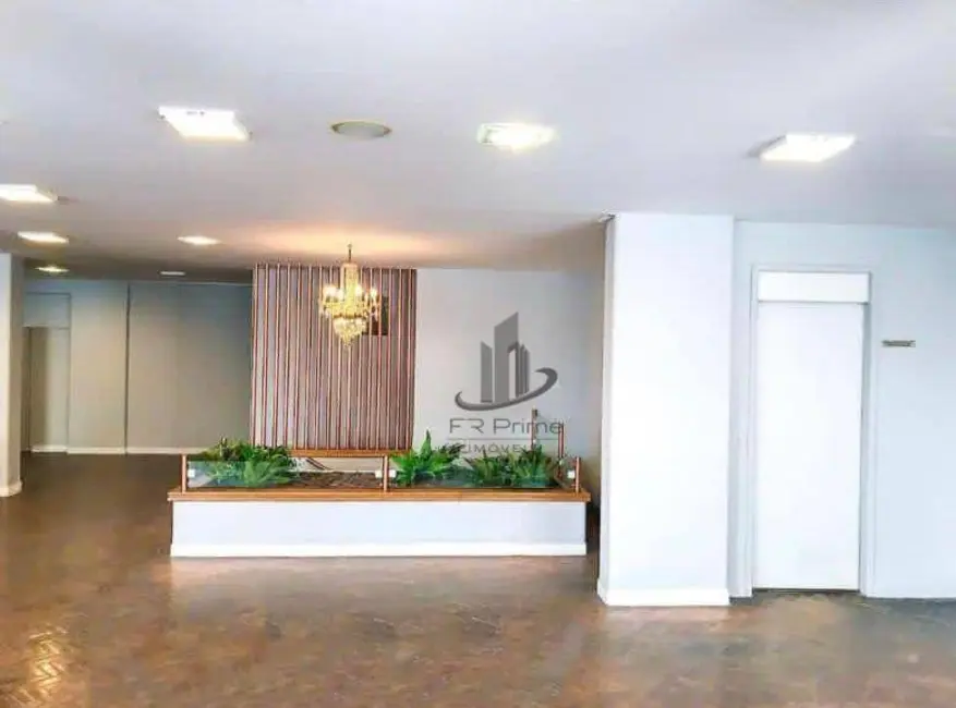 Loja para alugar, 120m2 em Centro, Volta Redonda - RJ - imagem 1 Foto 1 de Loja para alugar, 120m2 em Centro, Volta Redonda - RJ