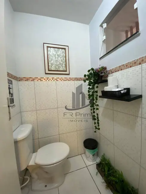 Loja para alugar, 120m2 em Centro, Volta Redonda - RJ - imagem 9 Foto 9 de Loja para alugar, 120m2 em Centro, Volta Redonda - RJ