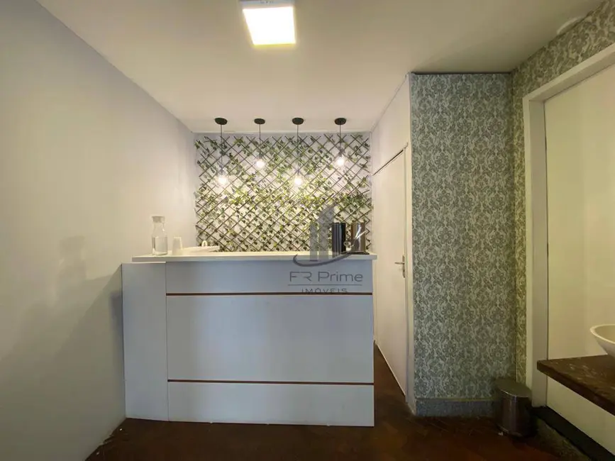 Loja para alugar, 120m2 em Centro, Volta Redonda - RJ - imagem 5 Foto 5 de Loja para alugar, 120m2 em Centro, Volta Redonda - RJ