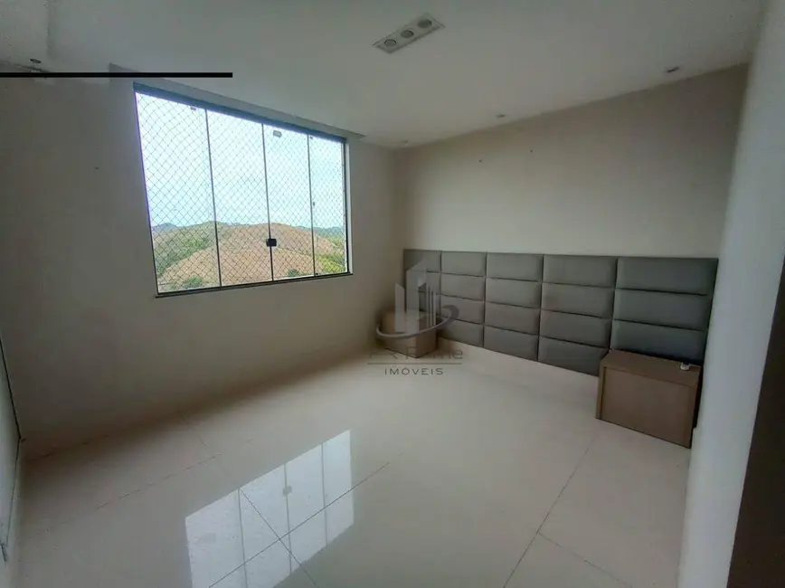 Apartamento com 3 quartos à venda, 160m2 em Jardim Suíça, Volta Redonda - RJ - imagem 8 Foto 8 de Apartamento com 3 quartos à venda, 160m2 em Jardim Suíça, Volta Redonda - RJ