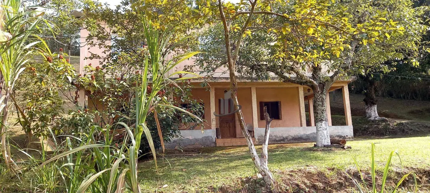 Foto 3 de Chácara com 10 quartos à venda, 16870m2 em Centro, Pirai - RJ