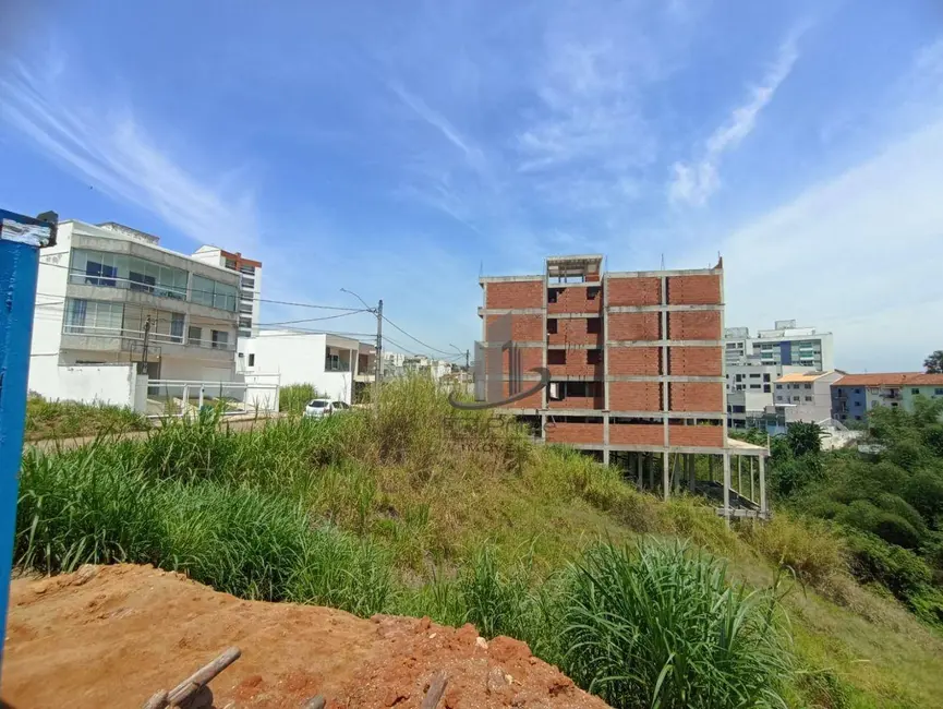 Foto 1 de Terreno / Lote à venda, 413m2 em Jardim Amália, Volta Redonda - RJ