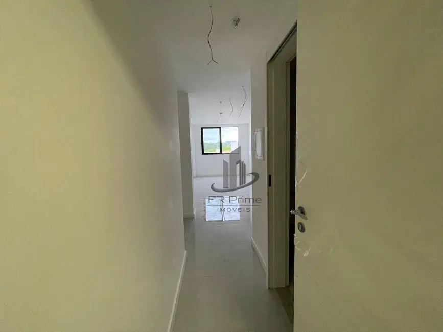 Foto 2 de Apartamento com 1 quarto à venda, 30m2 em Jardim Belvedere, Volta Redonda - RJ