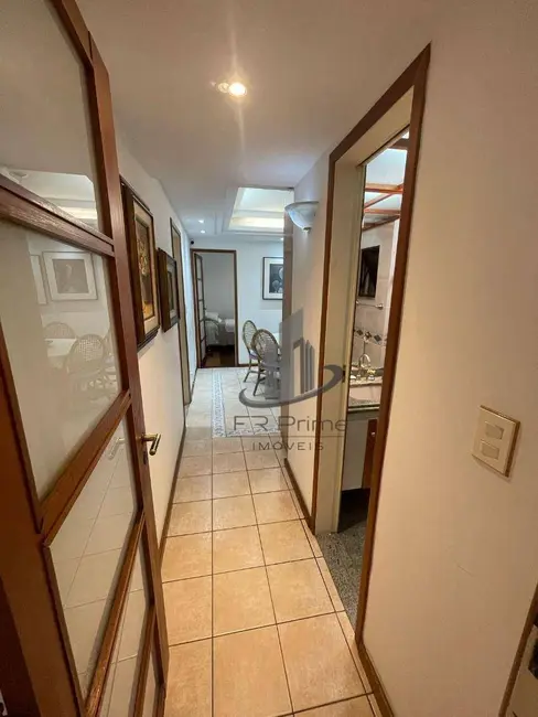 Cobertura com 4 quartos à venda, 352m2 em Laranjal, Volta Redonda - RJ - imagem 7 Foto 7 de Cobertura com 4 quartos à venda, 352m2 em Laranjal, Volta Redonda - RJ
