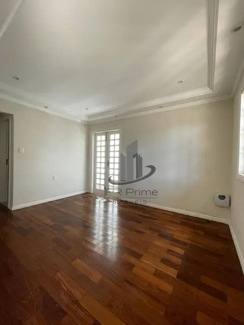 Casa com 4 quartos à venda, 200m2 em Pinheiral - RJ - imagem 1 Foto 1 de Casa com 4 quartos à venda, 200m2 em Pinheiral - RJ