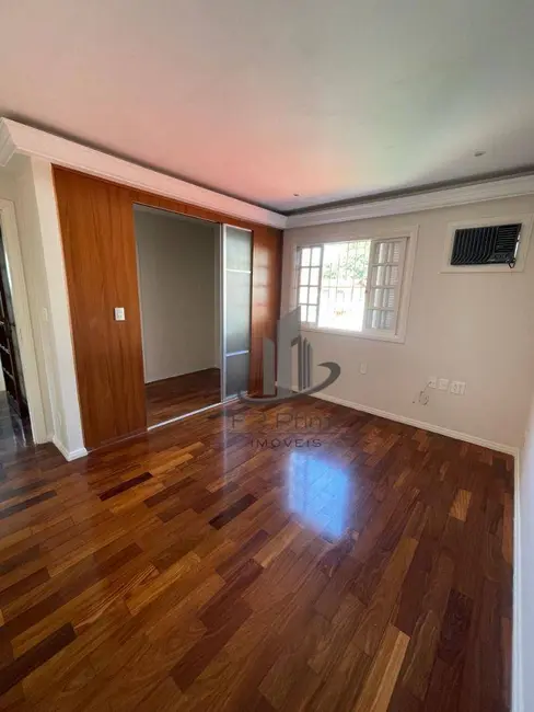 Casa com 4 quartos à venda, 200m2 em Pinheiral - RJ - imagem 9 Foto 9 de Casa com 4 quartos à venda, 200m2 em Pinheiral - RJ