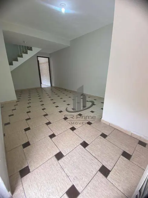 Casa com 3 quartos à venda, 174m2 em Retiro, Volta Redonda - RJ - imagem 2 Foto 2 de Casa com 3 quartos à venda, 174m2 em Retiro, Volta Redonda - RJ