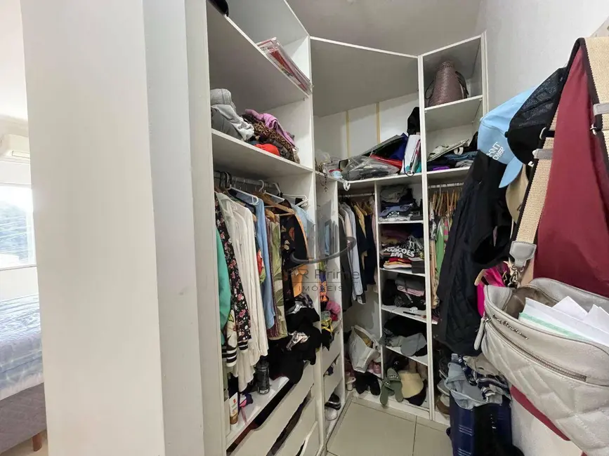 Casa com 3 quartos à venda, 300m2 em Vila Ursulino, Barra Mansa - RJ - imagem 5 Foto 5 de Casa com 3 quartos à venda, 300m2 em Vila Ursulino, Barra Mansa - RJ