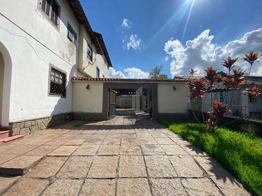 Foto 5 de Apartamento com 4 quartos à venda, 481m2 em Vila Santa Cecília, Volta Redonda - RJ