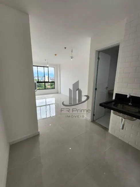 Foto 2 de Apartamento com 1 quarto para alugar, 24m2 em Rústico, Volta Redonda - RJ