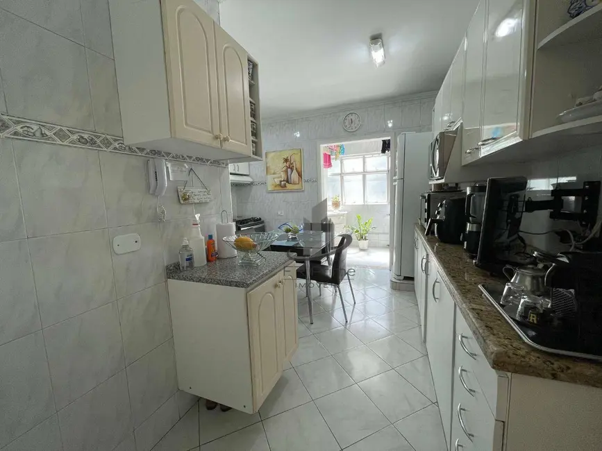 Apartamento com 3 quartos à venda, 108m2 em Aterrado, Volta Redonda - RJ - imagem 3 Foto 3 de Apartamento com 3 quartos à venda, 108m2 em Aterrado, Volta Redonda - RJ