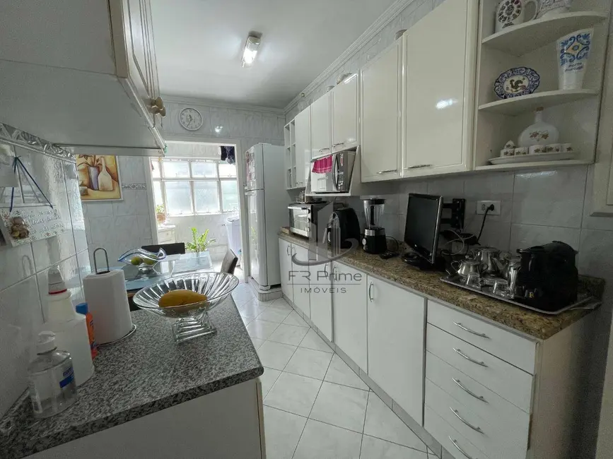 Apartamento com 3 quartos à venda, 108m2 em Aterrado, Volta Redonda - RJ - imagem 4 Foto 4 de Apartamento com 3 quartos à venda, 108m2 em Aterrado, Volta Redonda - RJ