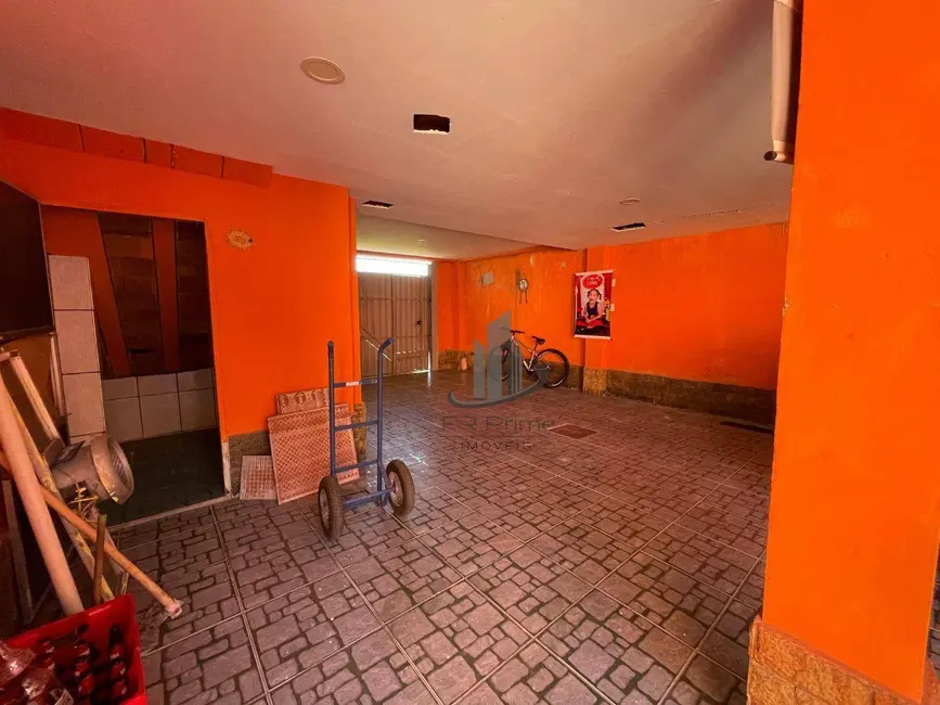 Casa com 3 quartos à venda, 402m2 em Itatiaia - RJ - imagem 5 Foto 5 de Casa com 3 quartos à venda, 402m2 em Itatiaia - RJ