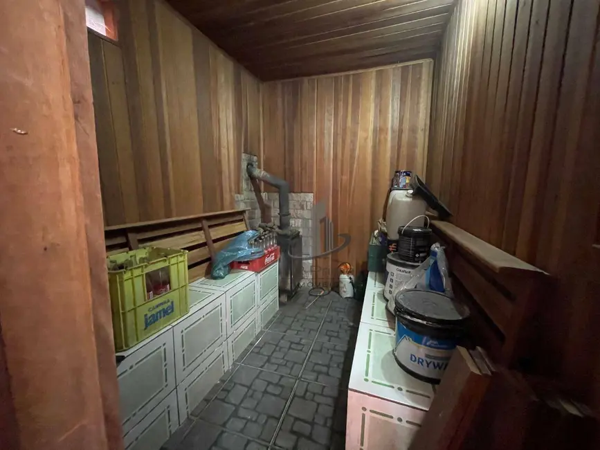 Casa com 3 quartos à venda, 402m2 em Itatiaia - RJ - imagem 7 Foto 7 de Casa com 3 quartos à venda, 402m2 em Itatiaia - RJ