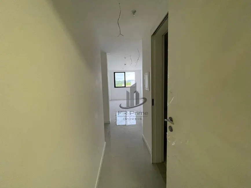 Foto 2 de Apartamento com 1 quarto à venda, 24m2 em Jardim Belvedere, Volta Redonda - RJ