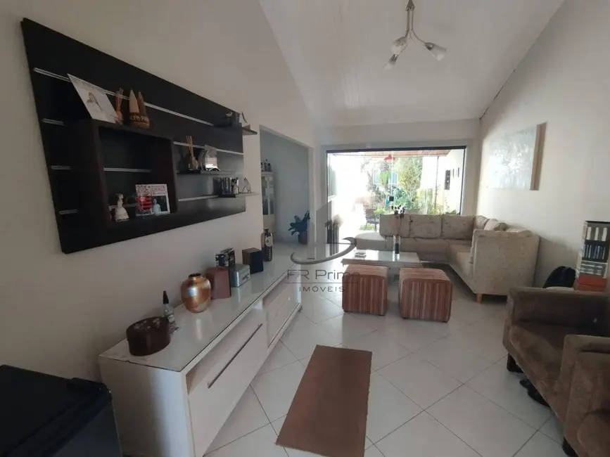 Casa com 4 quartos à venda, 308m2 em Sessenta, Volta Redonda - RJ - imagem 8 Foto 8 de Casa com 4 quartos à venda, 308m2 em Sessenta, Volta Redonda - RJ