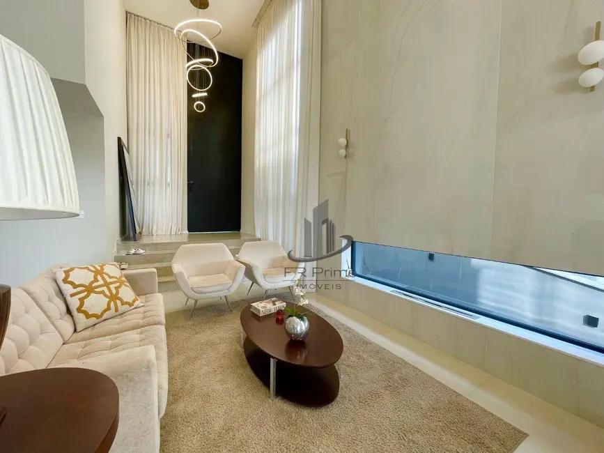 Foto 8 de Casa de Condomínio com 4 quartos à venda, 420m2 em Volta Redonda - RJ