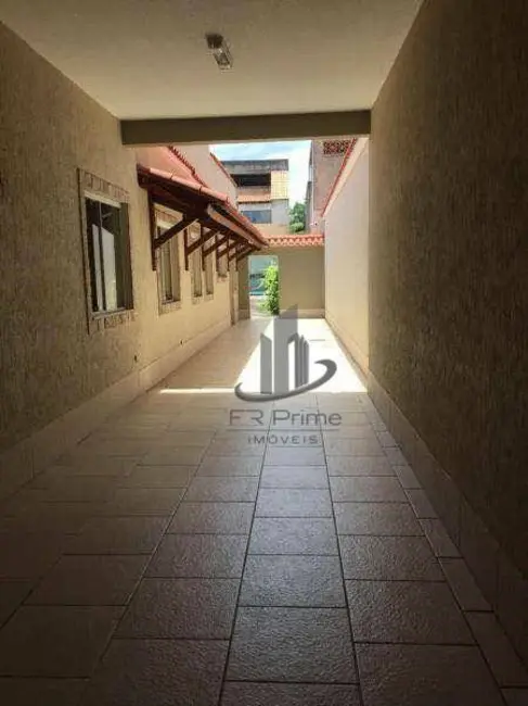 Foto 5 de Casa com 3 quartos à venda, 528m2 em Aterrado, Volta Redonda - RJ