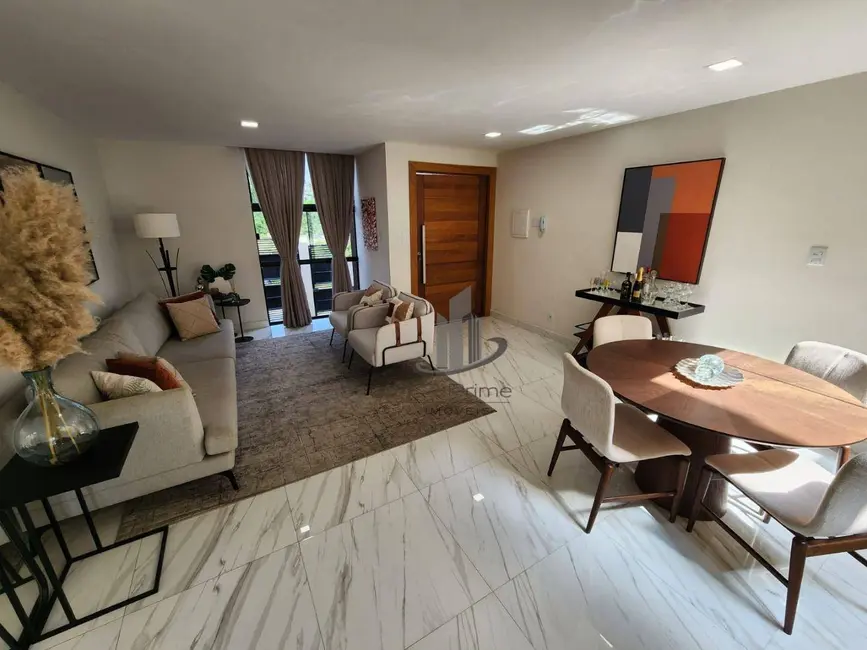 Casa com 3 quartos à venda, 150m2 em Volta Redonda - RJ - imagem 3 Foto 3 de Casa com 3 quartos à venda, 150m2 em Volta Redonda - RJ