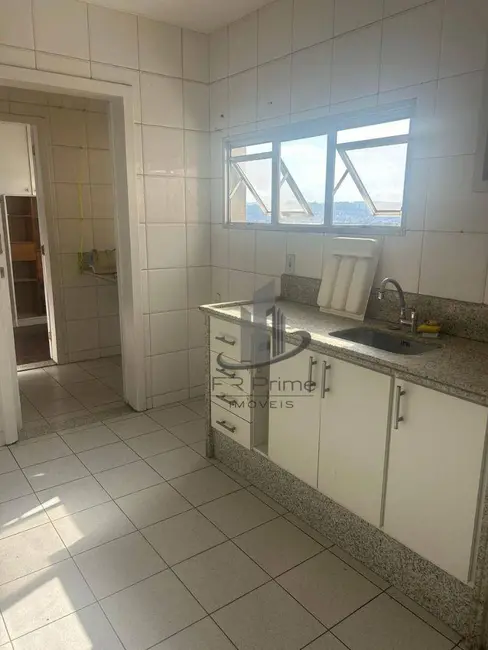 Apartamento com 3 quartos à venda, 138m2 em São Geraldo, Volta Redonda - RJ - imagem 3 Foto 3 de Apartamento com 3 quartos à venda, 138m2 em São Geraldo, Volta Redonda - RJ