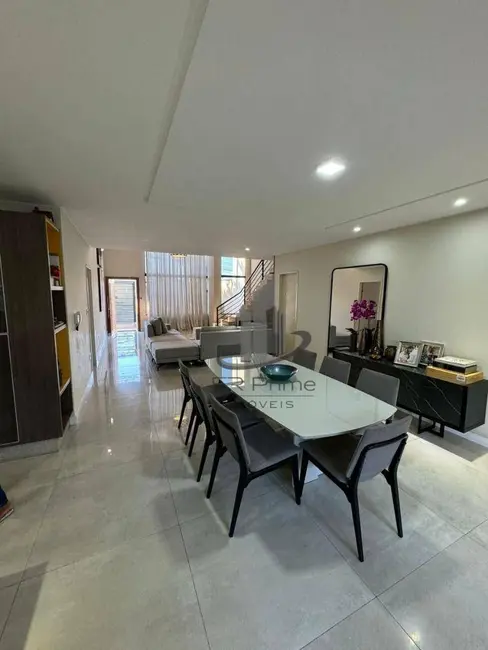 Casa com 3 quartos à venda, 429m2 em Pinheiral - RJ - imagem 4 Foto 4 de Casa com 3 quartos à venda, 429m2 em Pinheiral - RJ