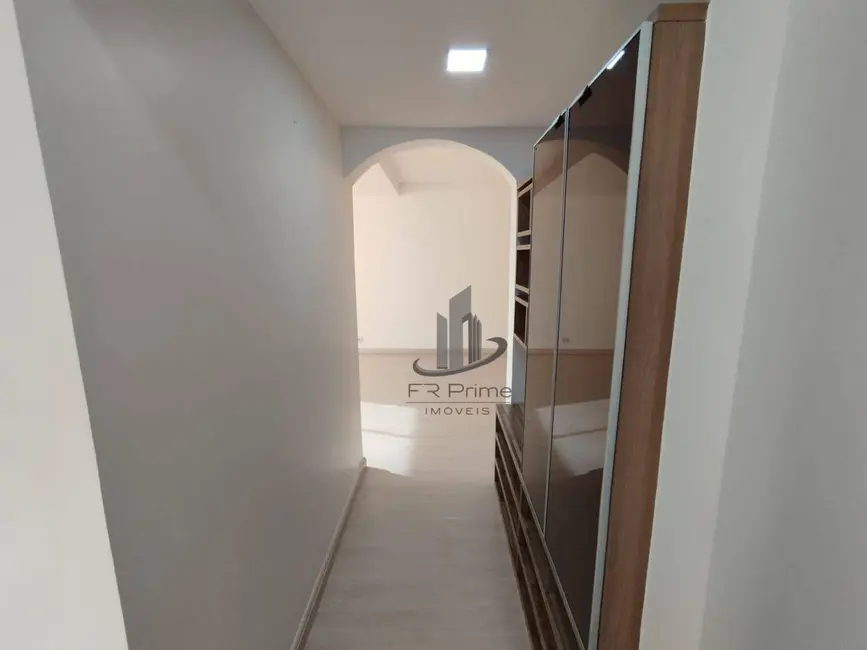 Apartamento com 3 quartos à venda, 108m2 em Aterrado, Volta Redonda - RJ - imagem 4 Foto 4 de Apartamento com 3 quartos à venda, 108m2 em Aterrado, Volta Redonda - RJ