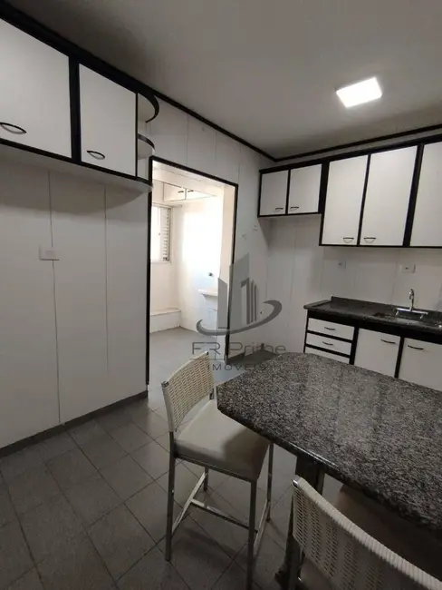 Apartamento com 3 quartos à venda, 108m2 em Aterrado, Volta Redonda - RJ - imagem 7 Foto 7 de Apartamento com 3 quartos à venda, 108m2 em Aterrado, Volta Redonda - RJ