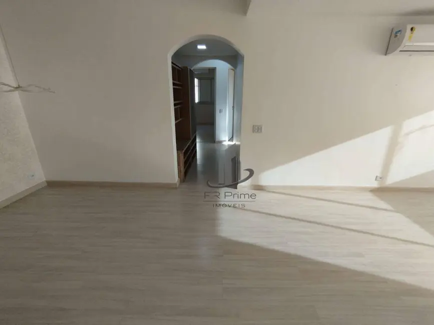 Apartamento com 3 quartos à venda, 108m2 em Aterrado, Volta Redonda - RJ - imagem 3 Foto 3 de Apartamento com 3 quartos à venda, 108m2 em Aterrado, Volta Redonda - RJ