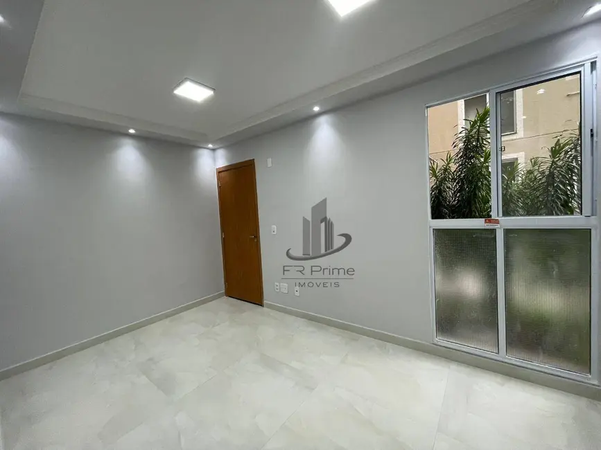 Apartamento com 2 quartos à venda, 40m2 em São Luís, Volta Redonda - RJ - imagem 4 Foto 4 de Apartamento com 2 quartos à venda, 40m2 em São Luís, Volta Redonda - RJ