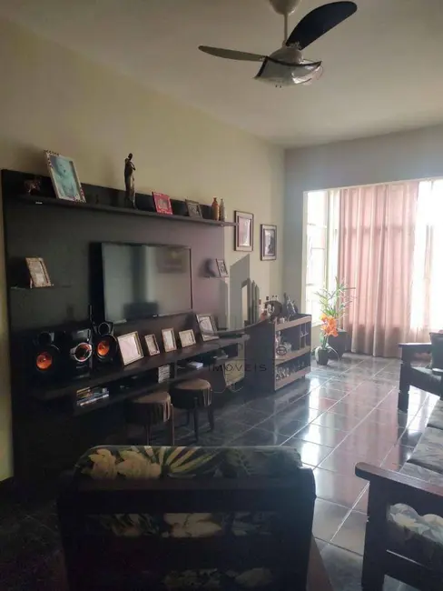 Foto 1 de Casa com 3 quartos à venda, 262m2 em Jardim Cidade do Aço, Volta Redonda - RJ