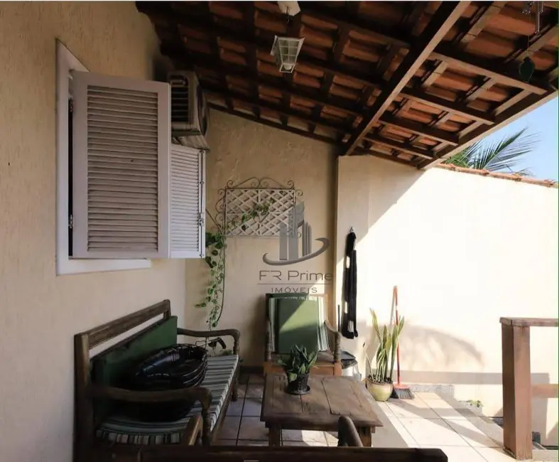 Foto 8 de Casa com 2 quartos à venda, 300m2 em Volta Redonda - RJ