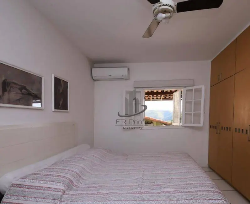 Foto 6 de Casa com 2 quartos à venda, 300m2 em Volta Redonda - RJ