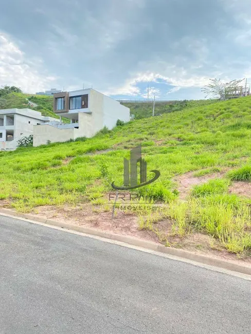 Foto 1 de Terreno / Lote à venda, 253m2 em Casa de Pedra, Volta Redonda - RJ