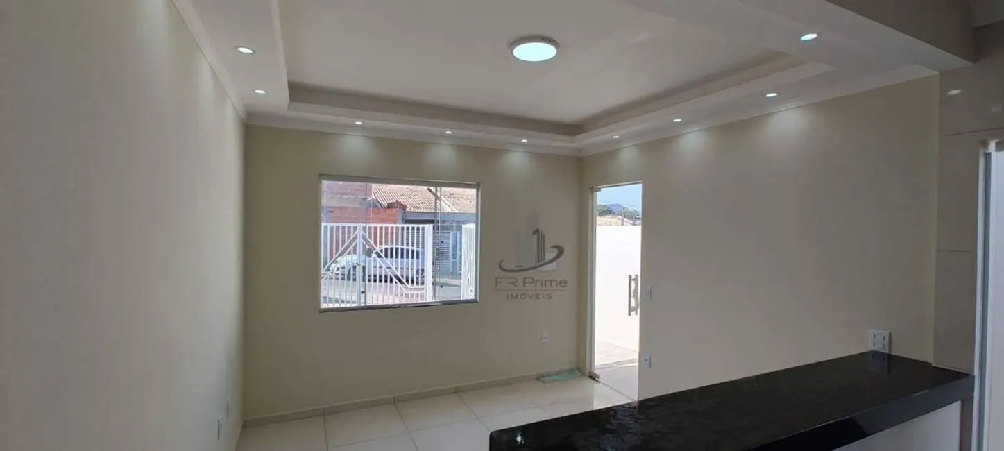 Casa com 2 quartos à venda, 129m2 em Roma, Volta Redonda - RJ - imagem 3 Foto 3 de Casa com 2 quartos à venda, 129m2 em Roma, Volta Redonda - RJ