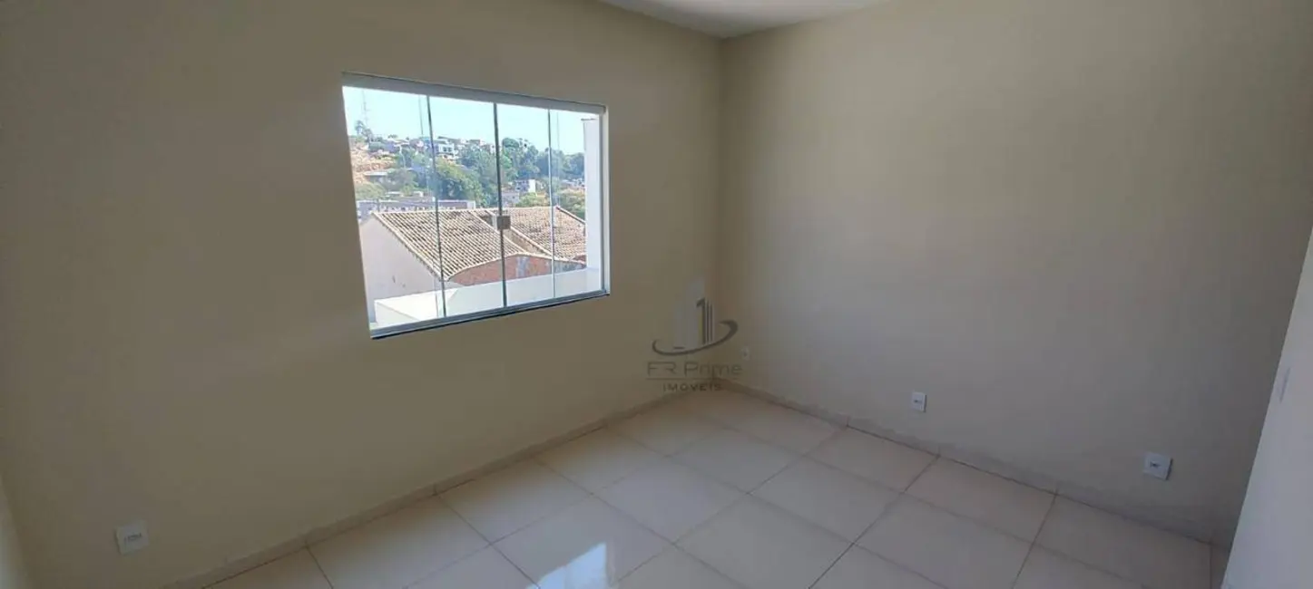 Casa com 2 quartos à venda, 129m2 em Roma, Volta Redonda - RJ - imagem 8 Foto 8 de Casa com 2 quartos à venda, 129m2 em Roma, Volta Redonda - RJ
