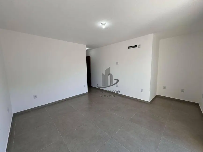 Casa com 3 quartos à venda, 120m2 em Jardim Belvedere, Volta Redonda - RJ - imagem 6 Foto 6 de Casa com 3 quartos à venda, 120m2 em Jardim Belvedere, Volta Redonda - RJ