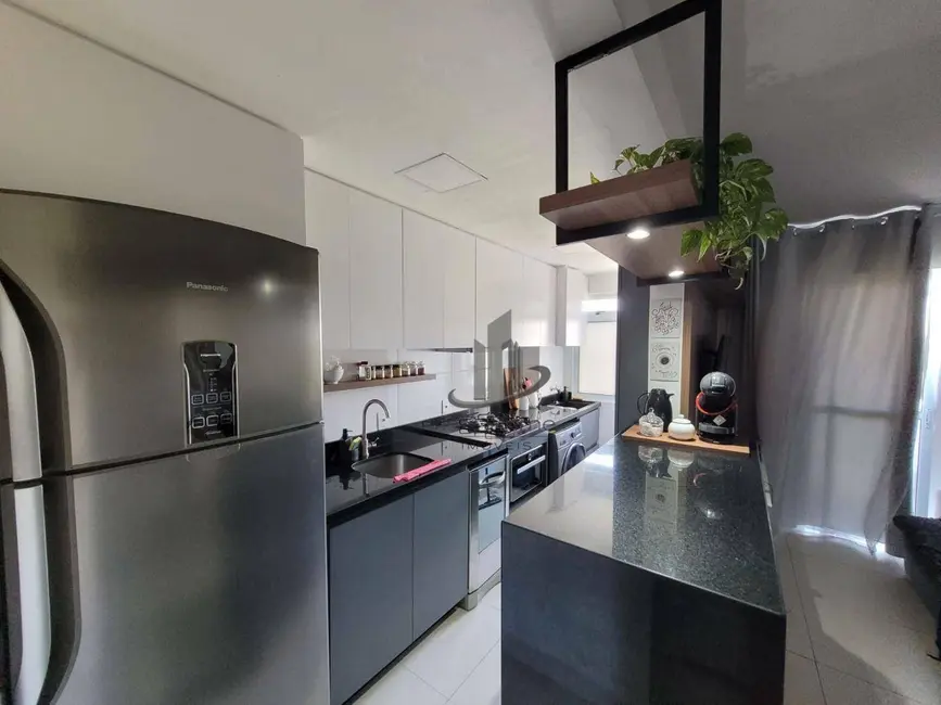 Foto 1 de Apartamento com 2 quartos à venda, 51m2 em Três Poços, Volta Redonda - RJ