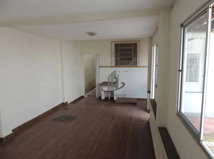 Foto 7 de Casa com 3 quartos à venda, 360m2 em Sessenta, Volta Redonda - RJ
