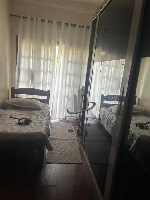 Casa com 3 quartos à venda, 205m2 em Jardim Vila Rica - Tiradentes, Volta Redonda - RJ - imagem 8 Foto 8 de Casa com 3 quartos à venda, 205m2 em Jardim Vila Rica - Tiradentes, Volta Redonda - RJ