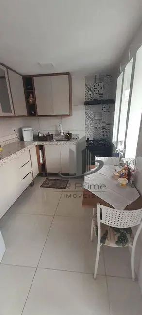 Casa com 6 quartos à venda, 143m2 em Jardim Vila Rica - Tiradentes, Volta Redonda - RJ - imagem 3 Foto 3 de Casa com 6 quartos à venda, 143m2 em Jardim Vila Rica - Tiradentes, Volta Redonda - RJ